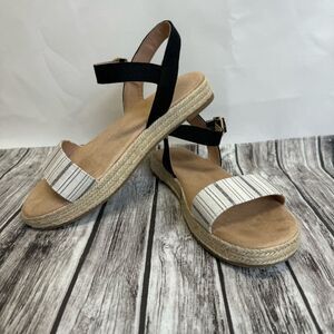 Old Navy Women's Espadrille Platform Sandals 10 Beige White Black Buckle Straps
